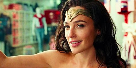 gal gadot wonder woman nudes|Gal Gadot Nude Photos & Porn Video